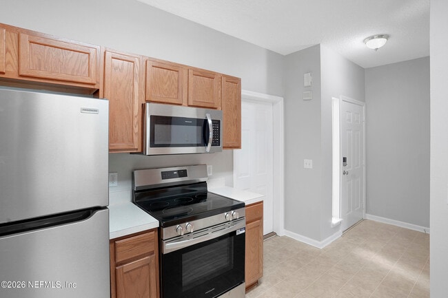 Building Photo - 624 Southbranch Dr