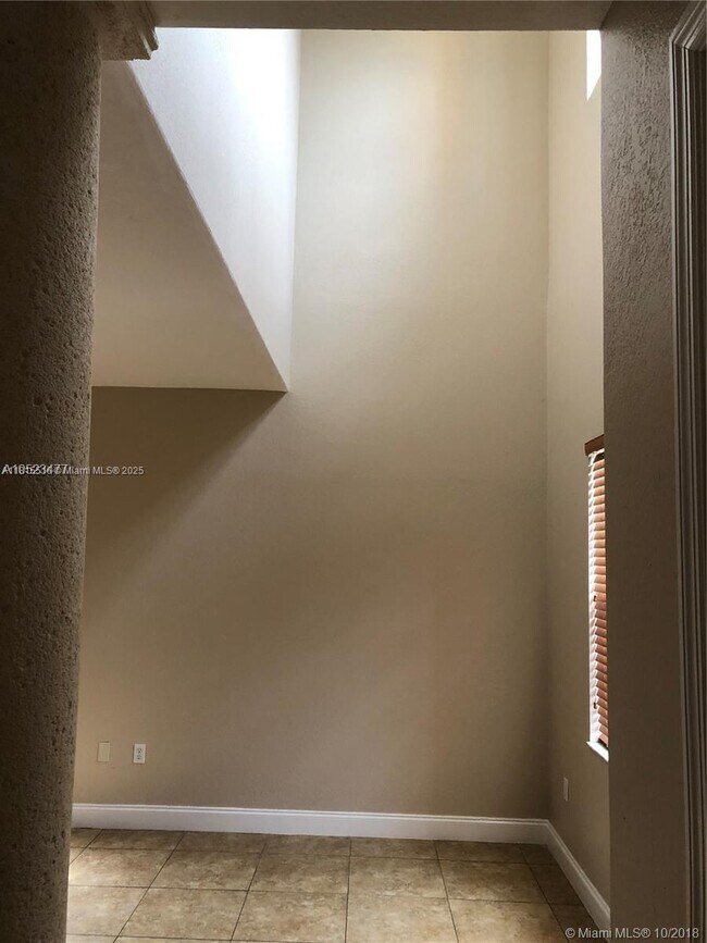Building Photo - 13510 SW 177th Terrace