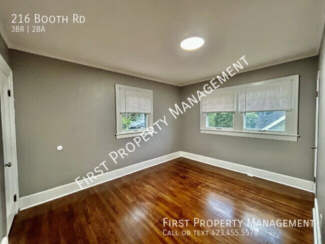Building Photo - 216 Booth Rd