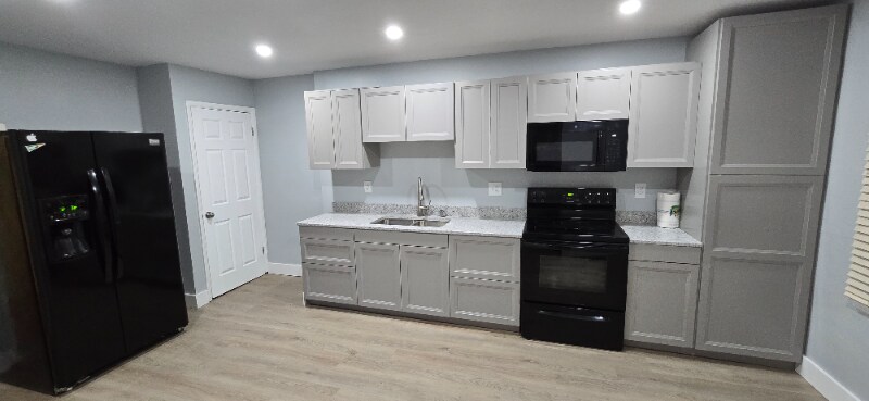 Building Photo - 2015 Rosemont Blvd