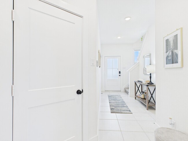 Building Photo - 15819 Black Grouse Dr