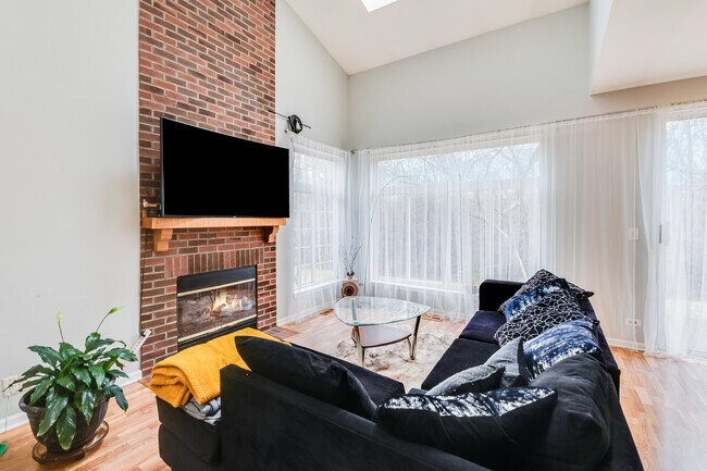 Building Photo - 8257 Ripple Ridge