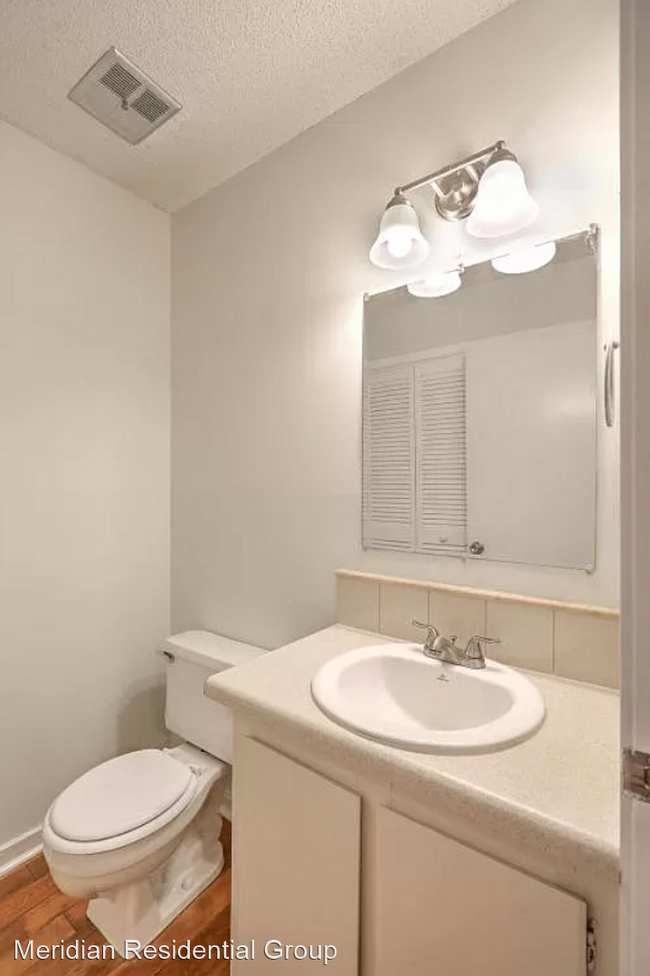 Building Photo - 2761 Jobee Dr