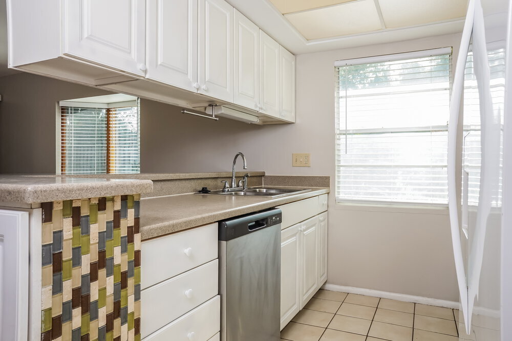 Building Photo - 3907 Lemonwood Dr