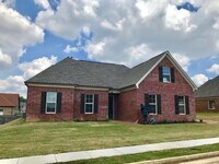 Building Photo - RiverstoneDr5413