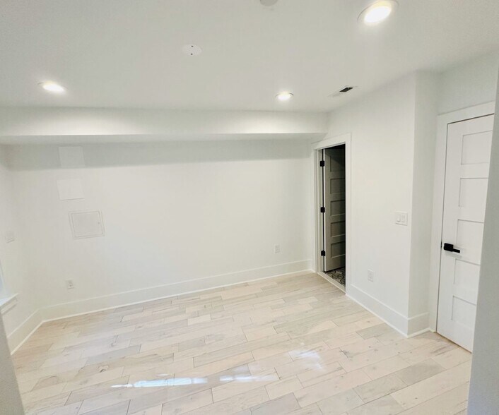 Building Photo - 1314 5th St NW