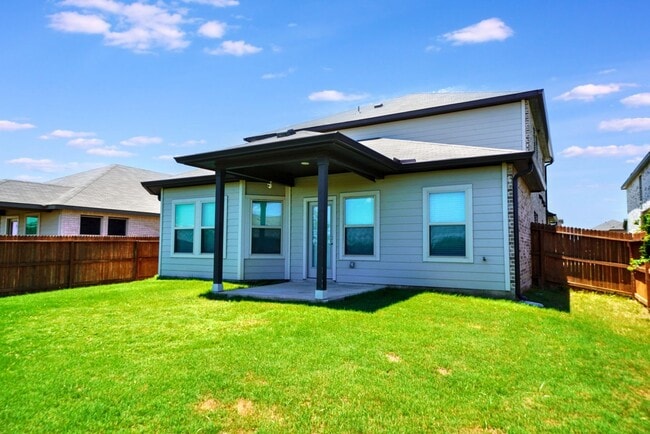 Building Photo - Beautiful Home Now Available in Orchard Pa...
