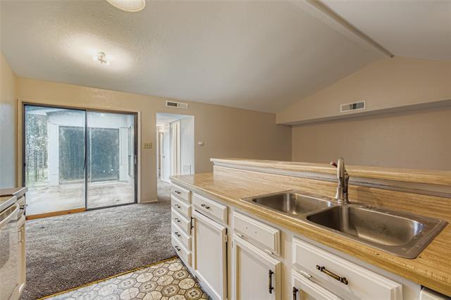 Building Photo - 508 Matterhorn St