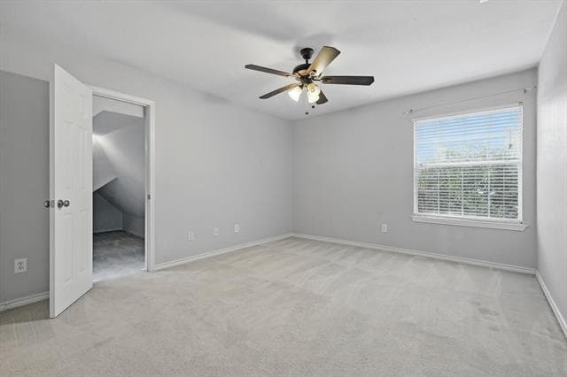Building Photo - 2520 Woodside Dr