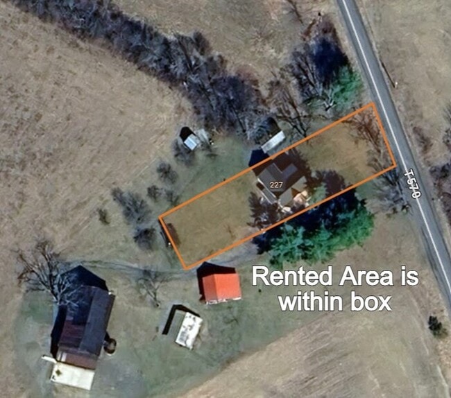 Building Photo - 227 Pine Knob Rd