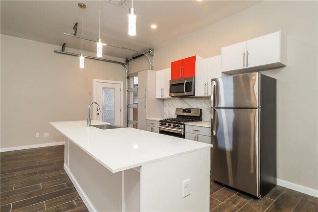 Building Photo - 11233 Paradise Out Ln