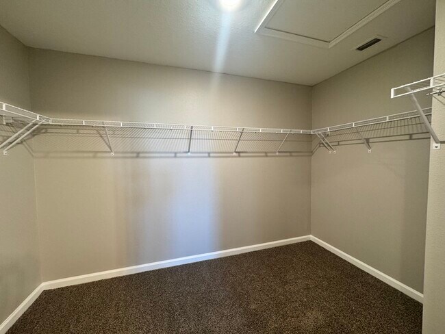 Building Photo - 4 Bed/3 Bath/2 Car Garage New Construction...