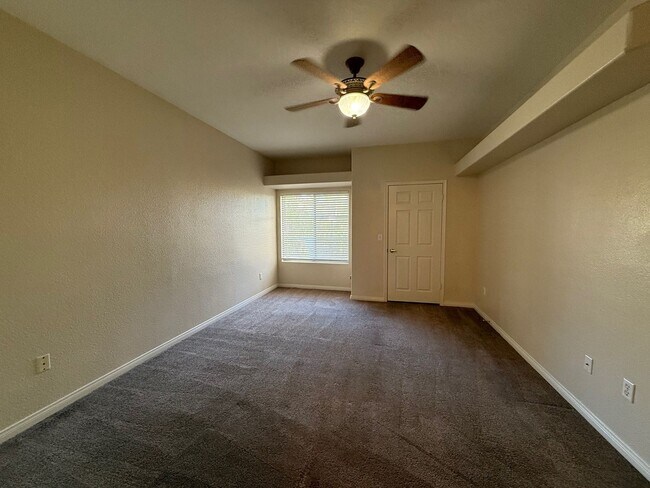 Building Photo - TWO BEDROOM TWO FULL BATH CONDO LOCATED IN A GATED COMMUNITY