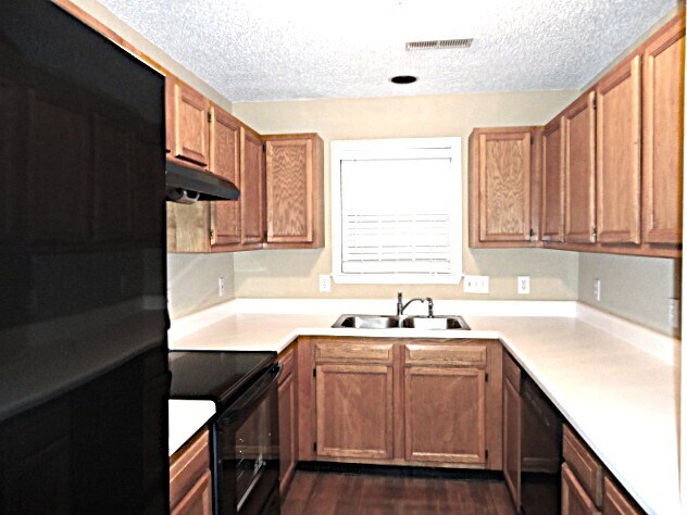 Building Photo - 4103 Chilton Way