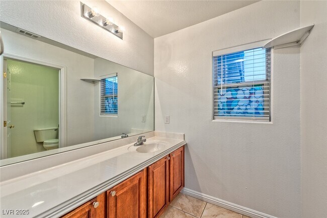 Building Photo - 8495 Cerritos Ct