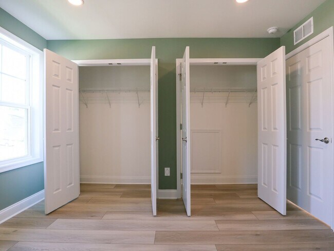Building Photo - Luxury New Build in RounTrey – 4 Bed, 3 Ba...