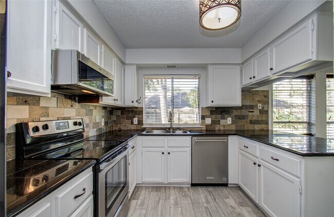 Building Photo - 5311 Sweetwind Ln