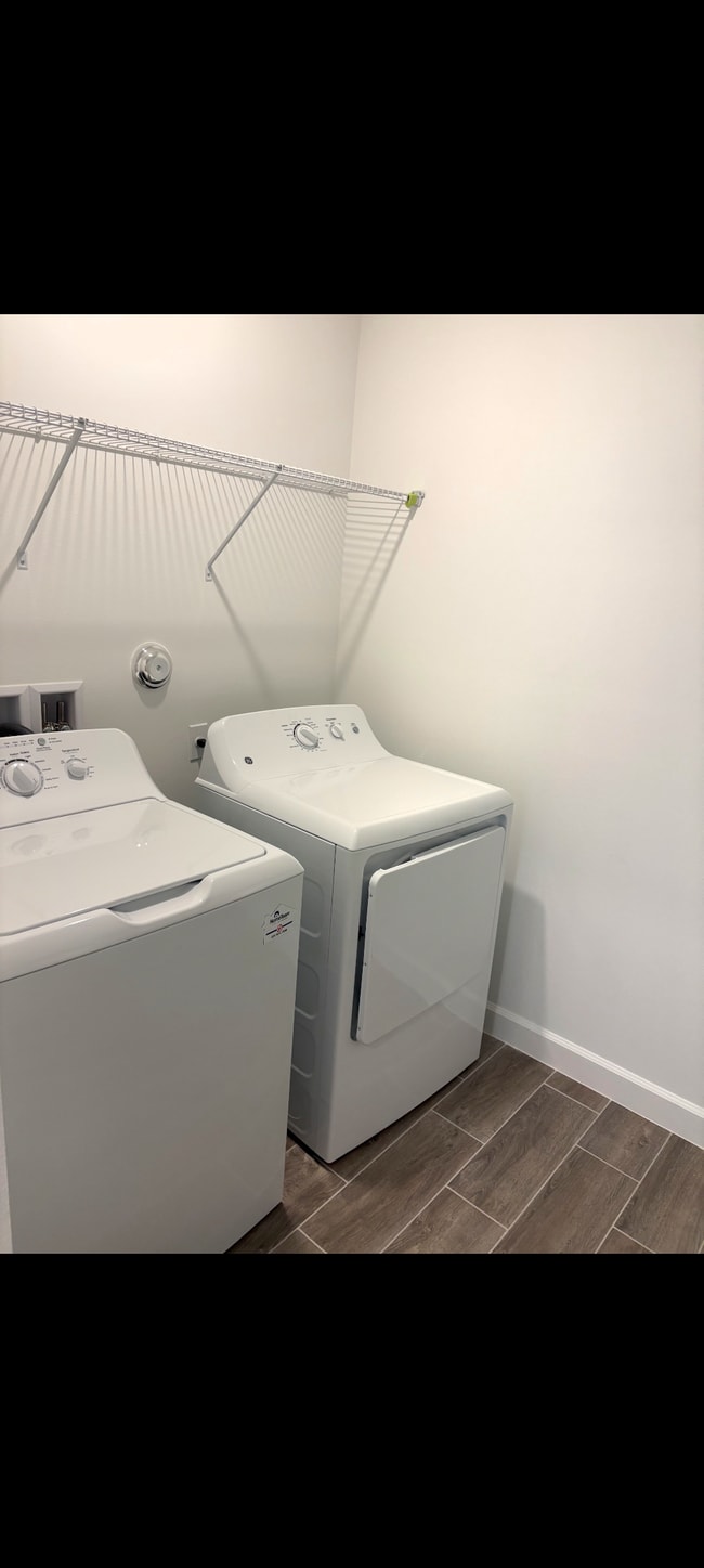 Building Photo - 19673 Whispering Crk Rd