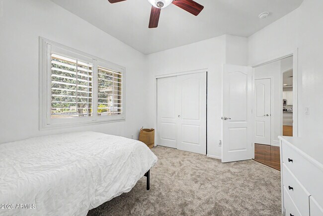 Building Photo - 4203 E Los Altos Rd