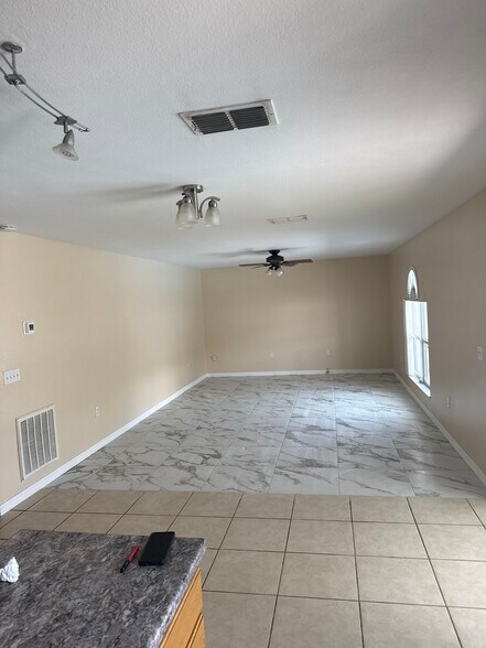 Building Photo - 10433 Fly Fishing St