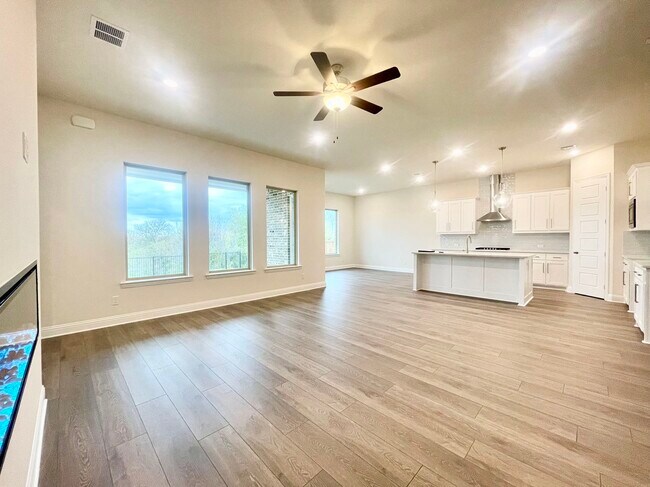 Building Photo - 1632 Estivella Dr