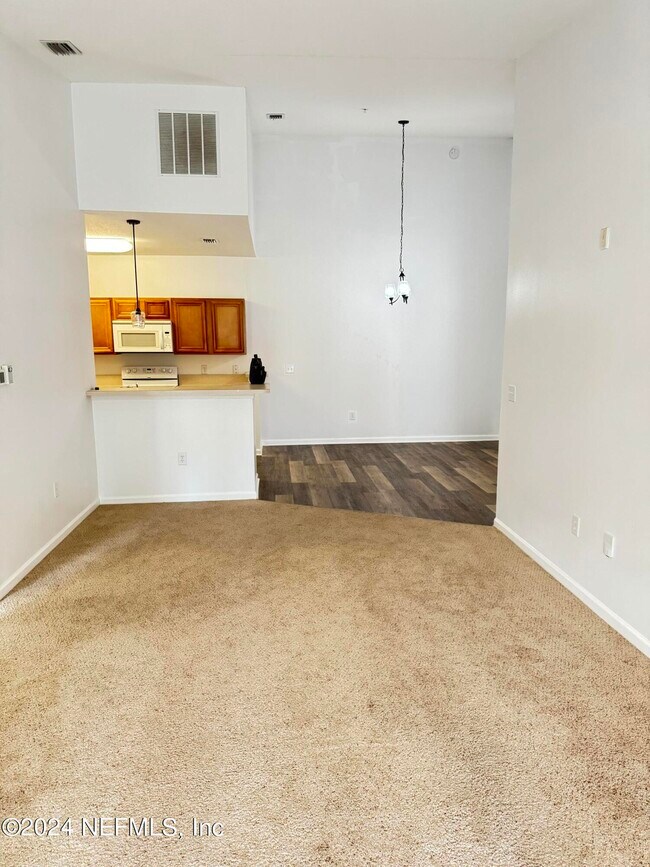 Building Photo - 4935 Islamorada Ln