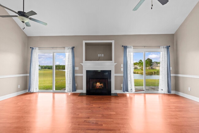 Building Photo - 301 Antioch Rd