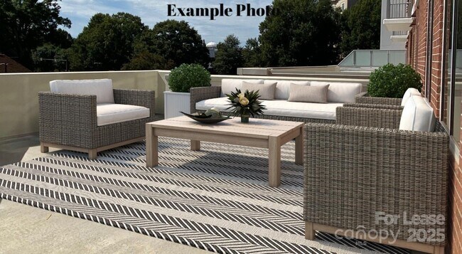 Building Photo - 4425 Sharon Rd