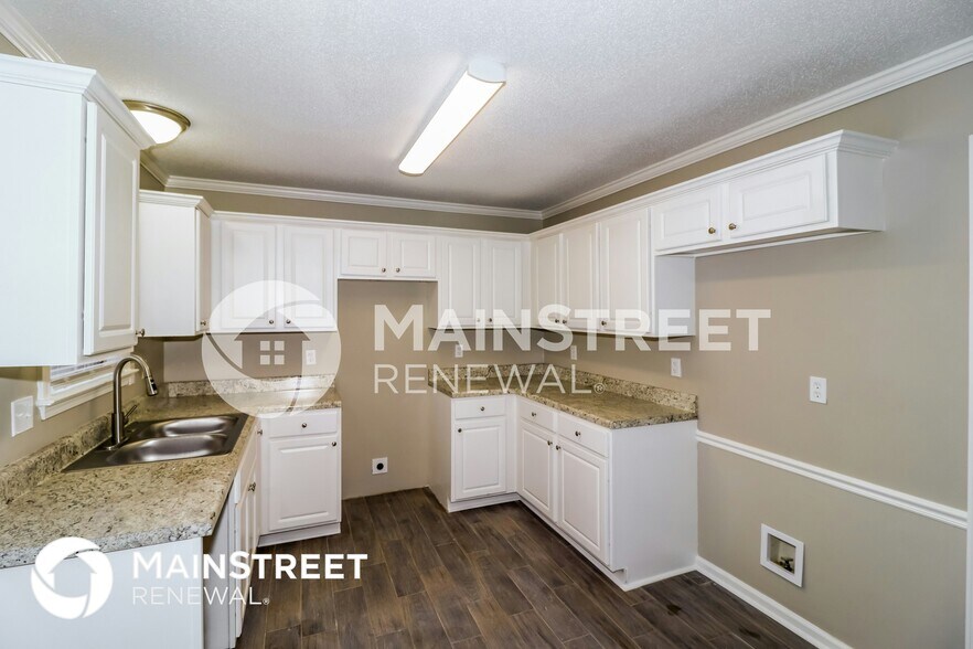 Building Photo - 4896 Harvest Park Dr
