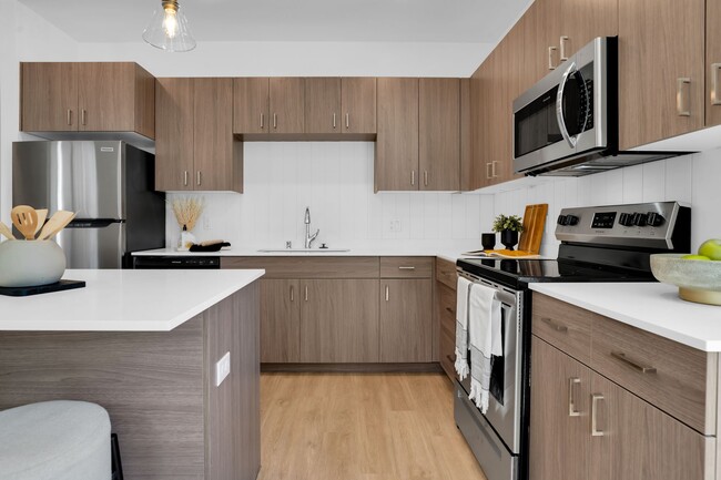 Building Photo - 51st Street Apts