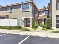 Building Photo - 5405 SW 125th Terrace