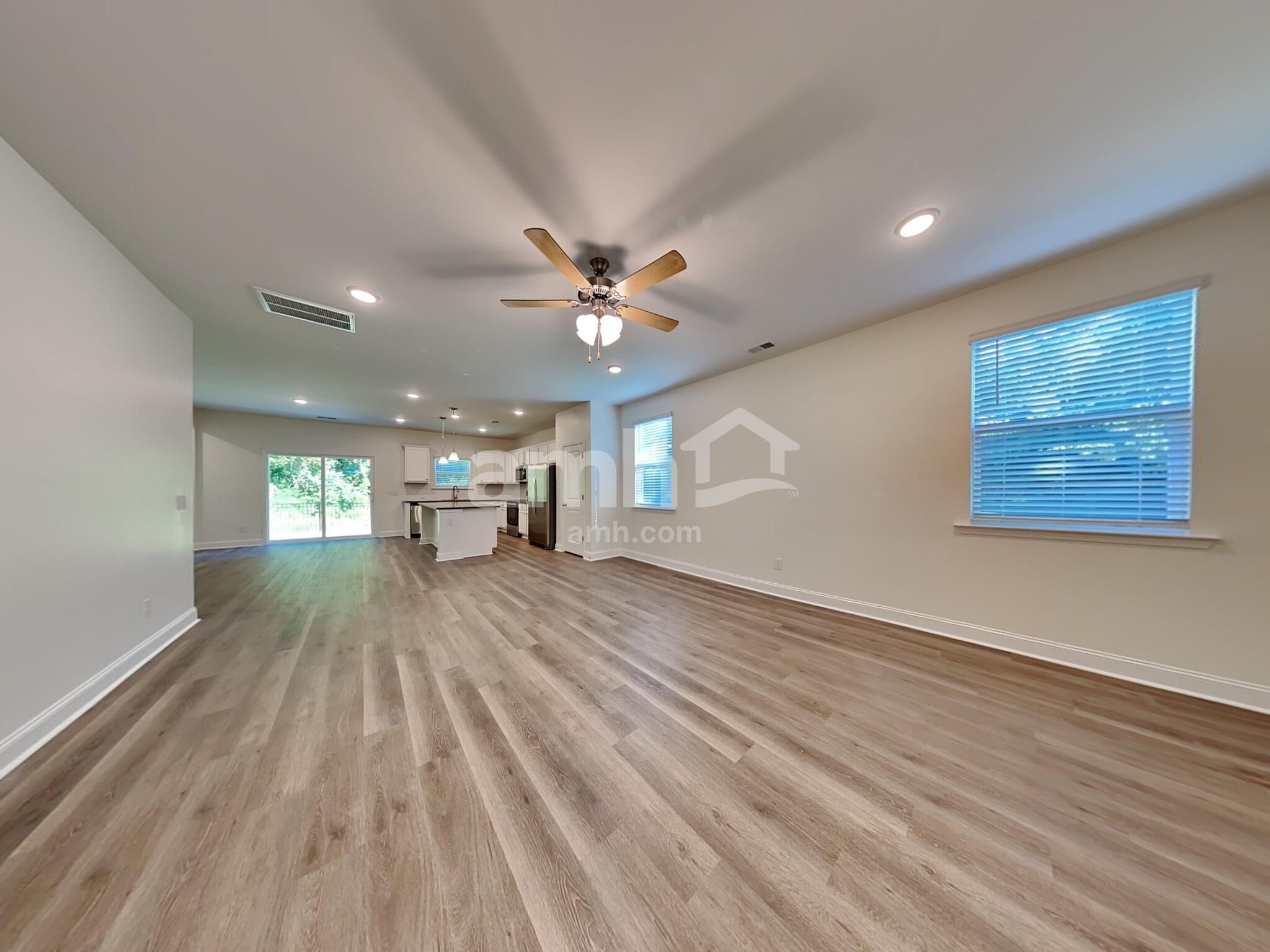 Building Photo - 1502 Brookgreen Dr