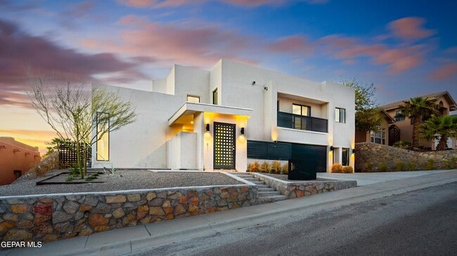 Building Photo - 1029 Calle Parque Dr