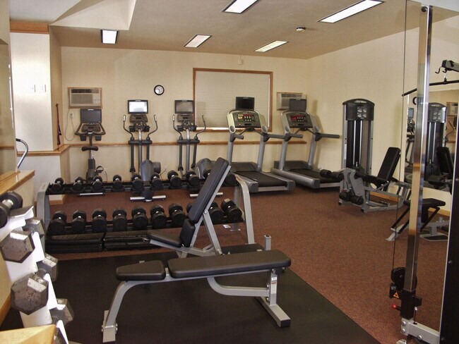 Building Photo - 2900 Blackhawk Ct