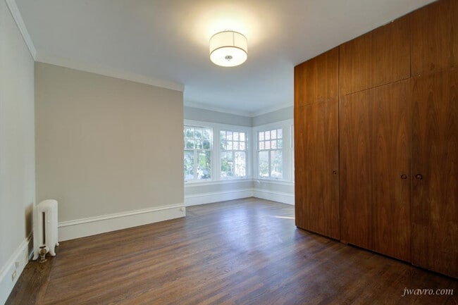 Building Photo - 2989 Jackson St