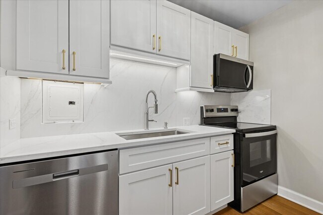 Building Photo - 535 N Michigan Ave