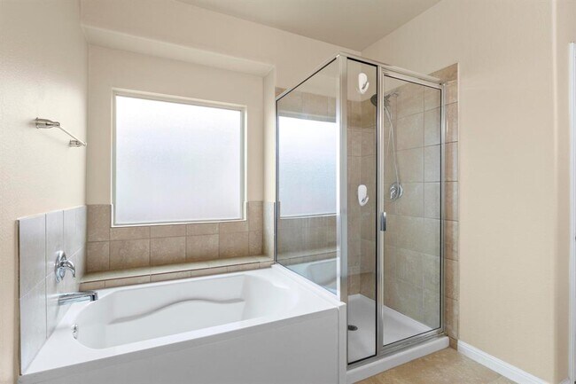 Building Photo - 16436 Vescovo Ln