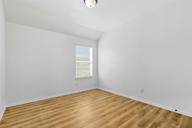 Building Photo - 15842 Formaston Forest Dr