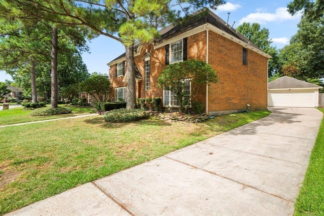 Building Photo - 4111 Rock Springs Dr
