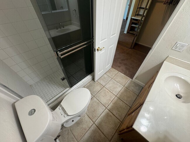 Building Photo - 5784 Brandywine Ct