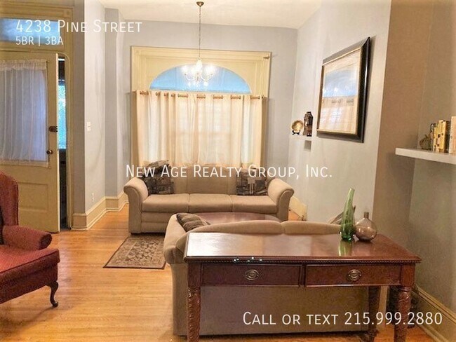 Building Photo - 4238 Pine St