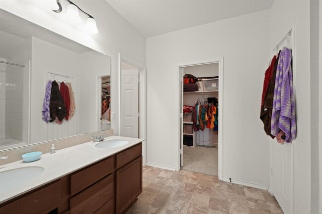 Building Photo - 538 Thunder Valley Trl