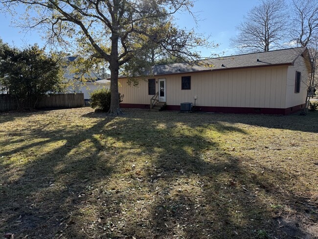 Building Photo - 137 Florida Park Rd