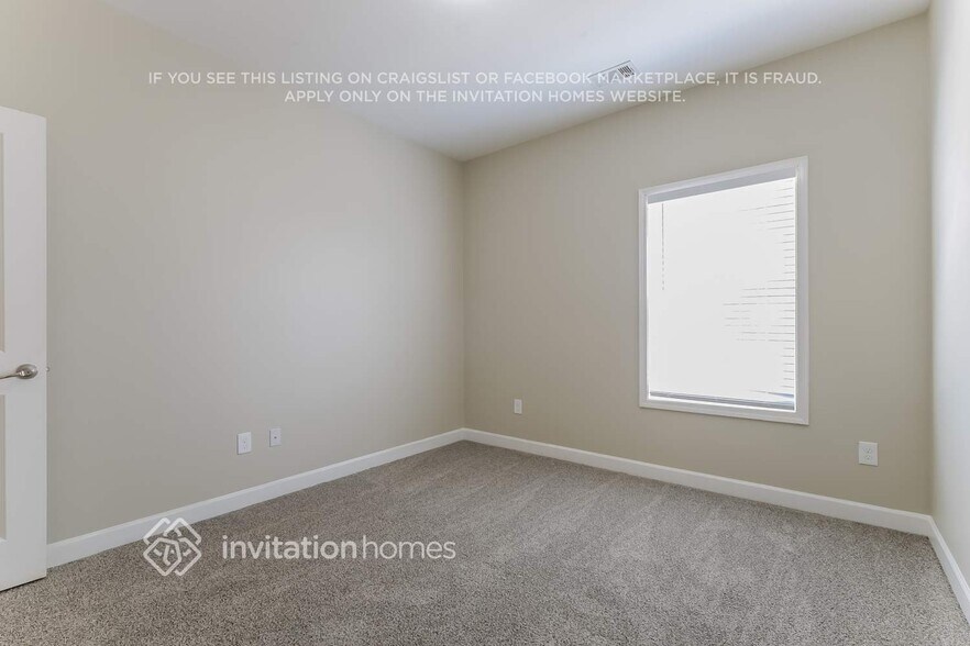 Building Photo - 4457 Links Blvd