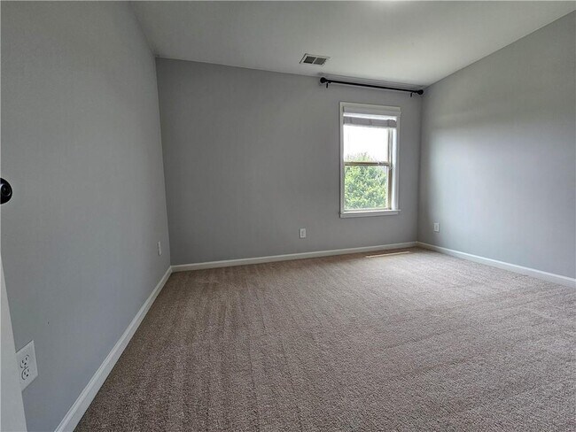 Building Photo - 3218 Leyden Ct