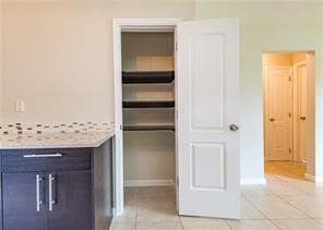 Building Photo - 101 SW 2nd Ave