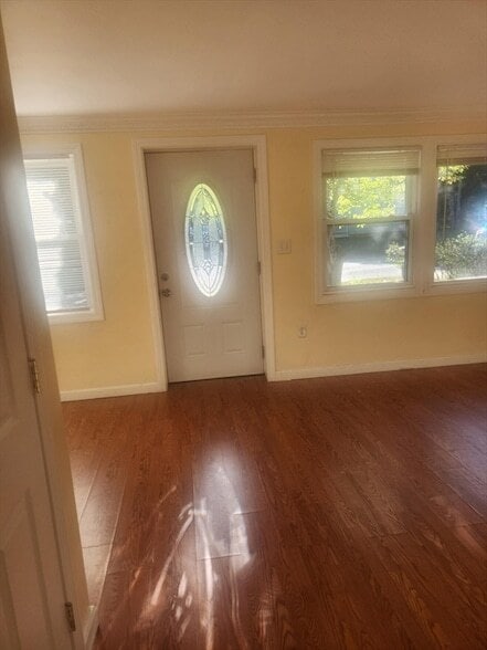 Building Photo - 5 Greenville St