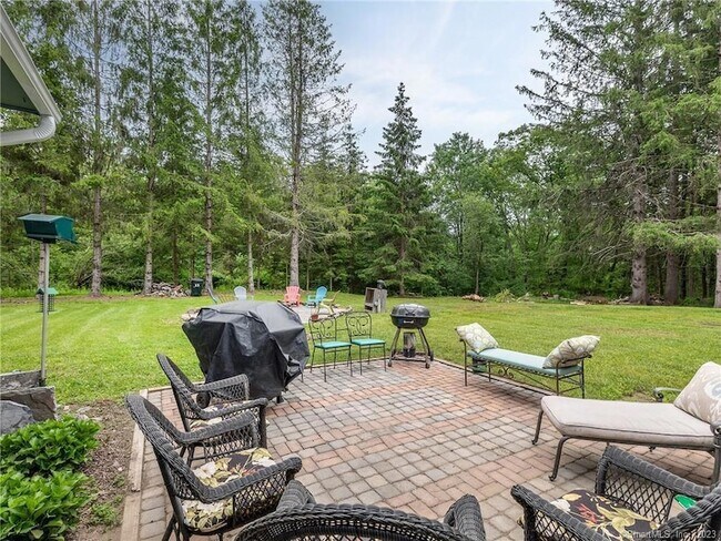 Building Photo - 23 Cornwall Rd