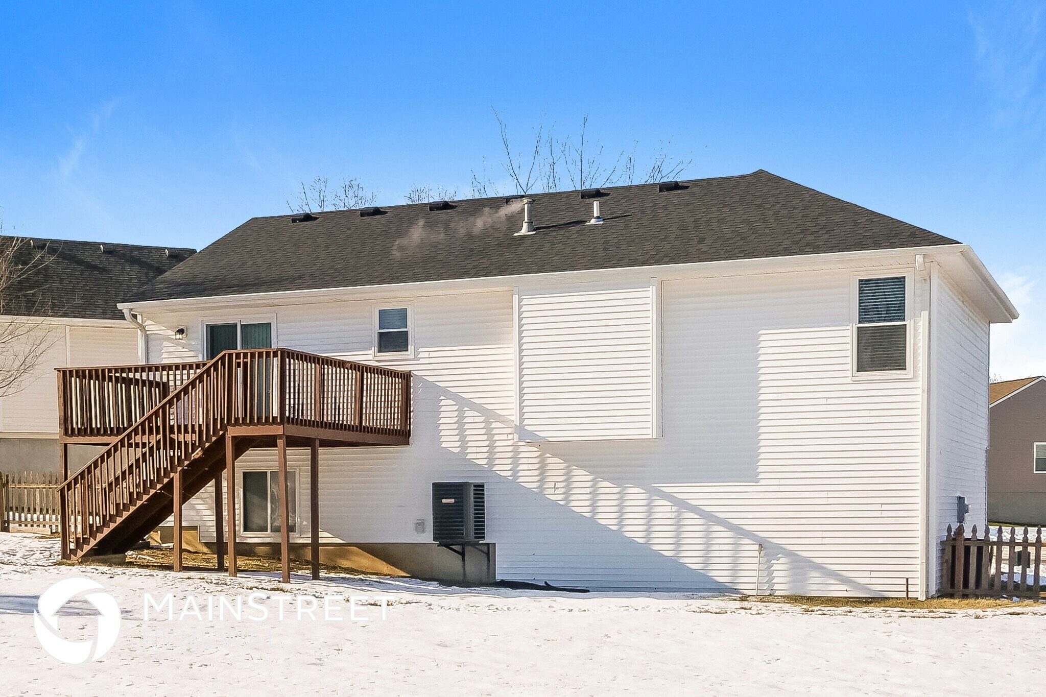 Building Photo - 12655 Oakwood