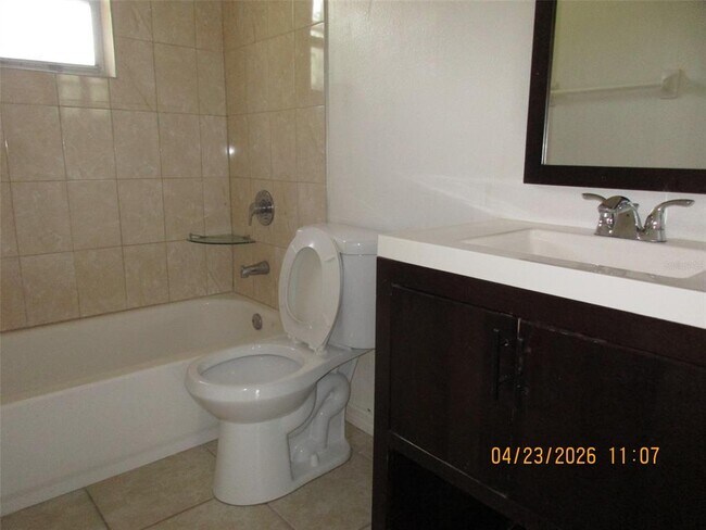 Building Photo - 92 Alderwood Dr